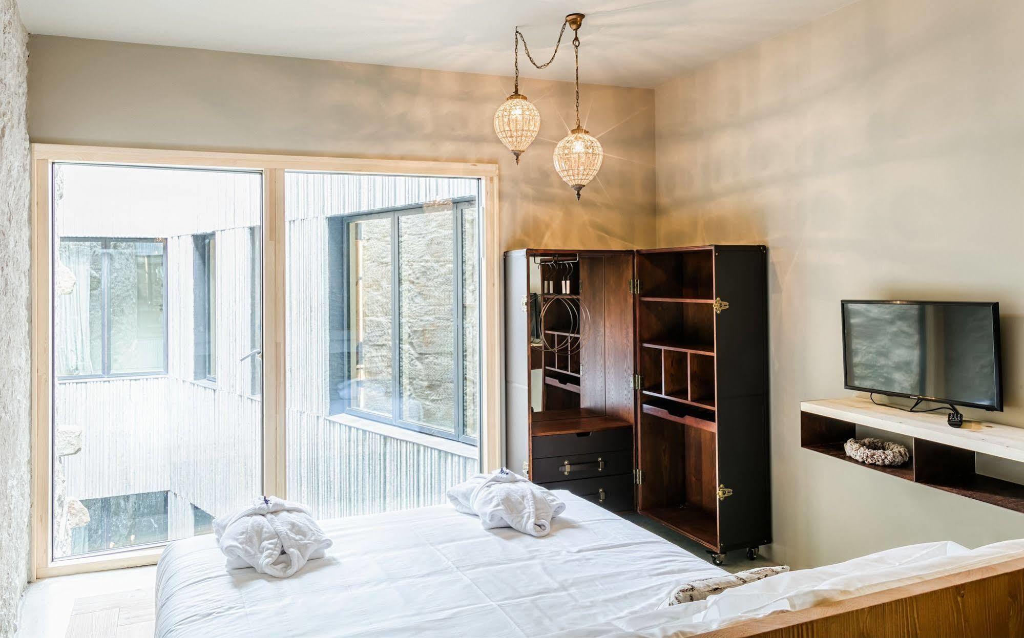 Armazem Luxury Housing- Architectural & Design Hotel Porto Kültér fotó